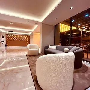 فندق Fifty5, مرمريس